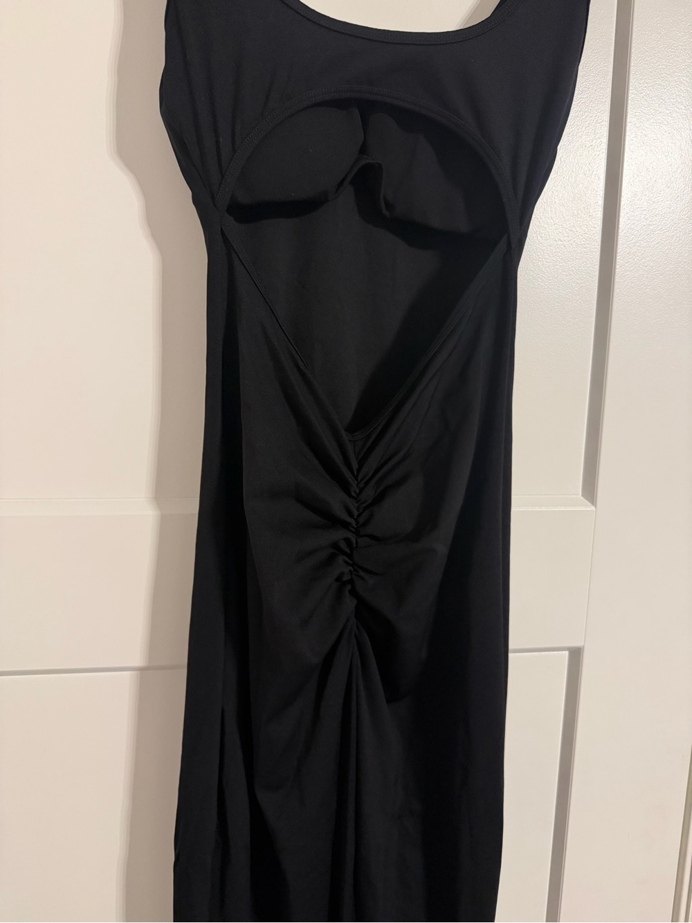 Black V Cutout Ruched Flare leg Jumpsuit Size M - Picture 5 of 13